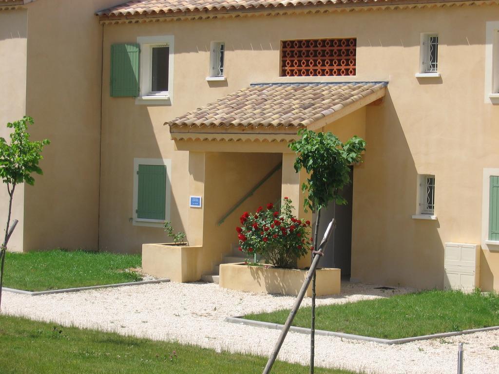 Hameau Des Sources Aparthotel Montbrun-les-Bains Exterior photo